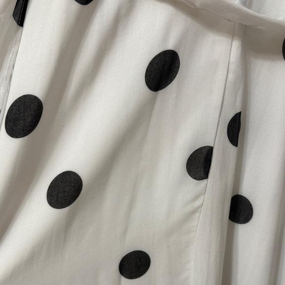 Maison Tara Asymmetrical White Dress with Black Polka Dots - Picture 5 of 5